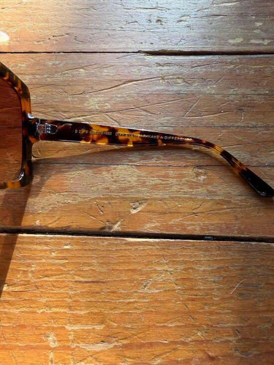 Diff Emily In Paris Sylvie brown and black tortoise sunglasses main image 4